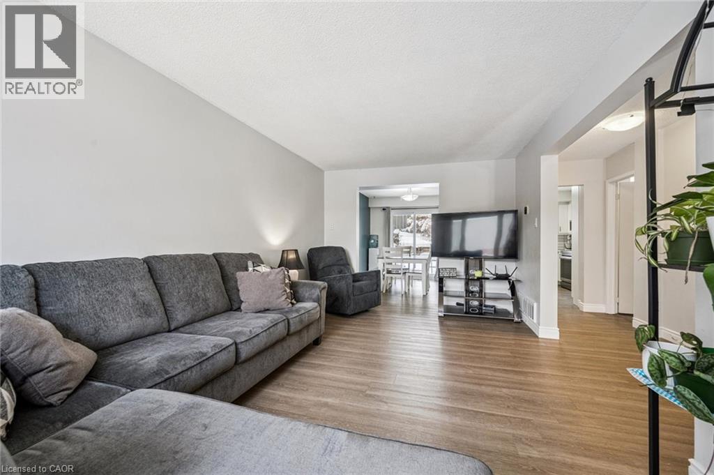 297 Bluevale Street N Unit# E, Waterloo, Ontario  N2J 4H6 - Photo 10 - 40799389