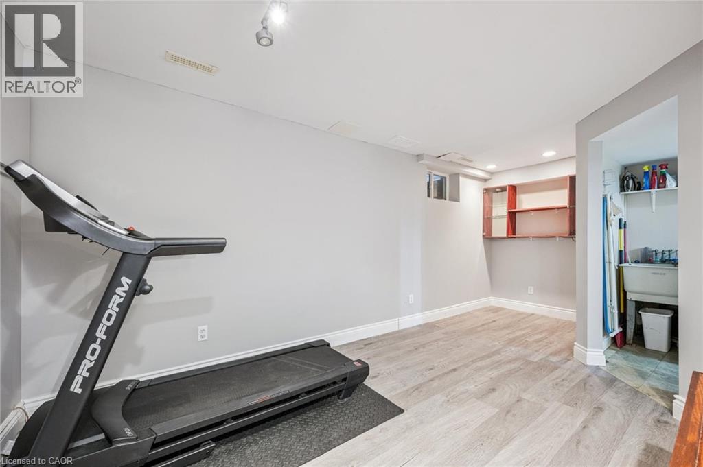 297 Bluevale Street N Unit# E, Waterloo, Ontario  N2J 4H6 - Photo 29 - 40799389