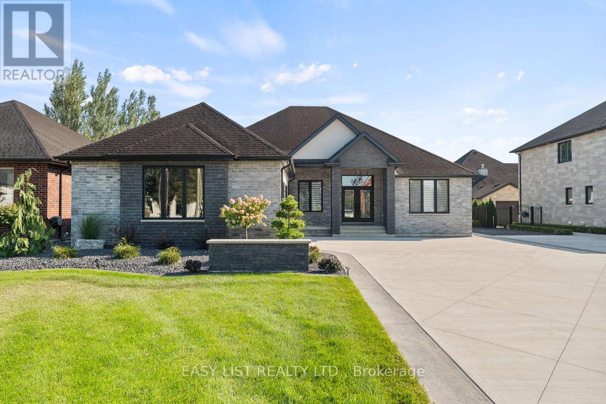 351 OLD TECUMSEH ROAD, Tecumseh, Ontario