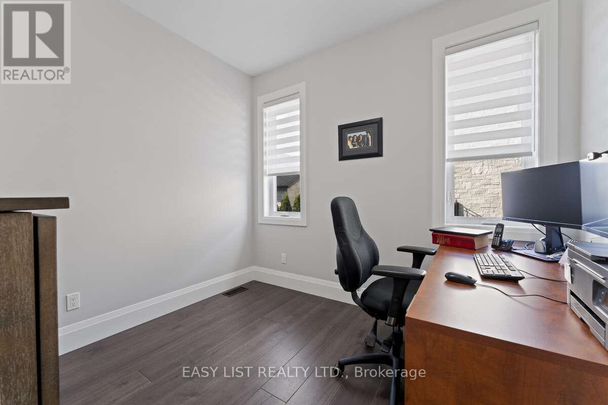 351 Old Tecumseh Road, Tecumseh, Ontario  N8N 3T2 - Photo 17 - X12718996