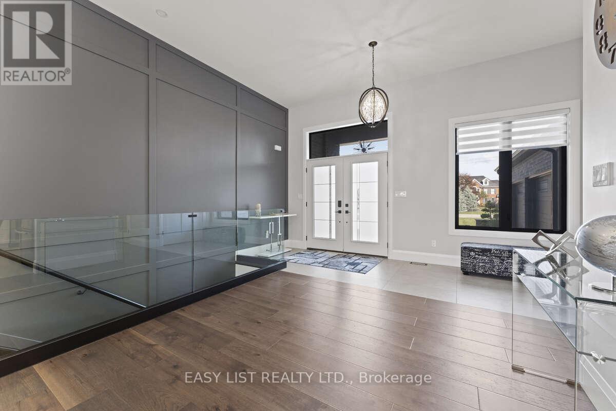 351 Old Tecumseh Road, Tecumseh, Ontario  N8N 3T2 - Photo 4 - X12718996