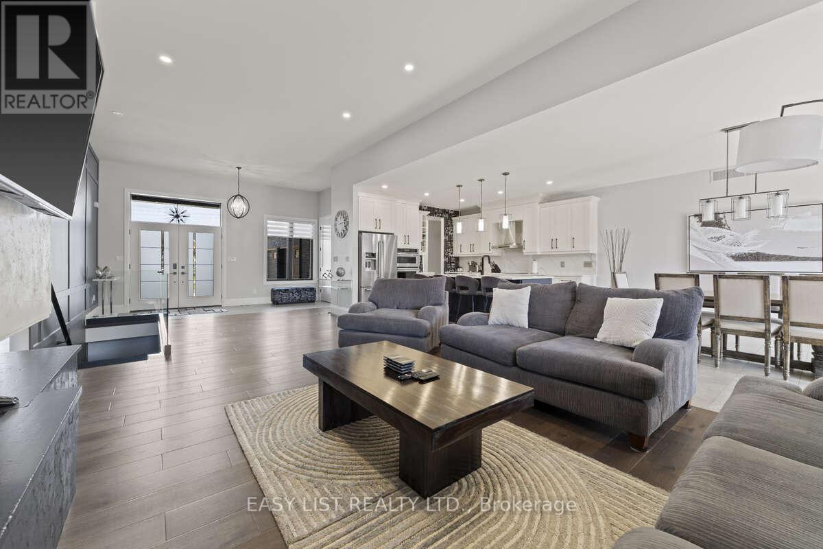 351 Old Tecumseh Road, Tecumseh, Ontario  N8N 3T2 - Photo 7 - X12718996