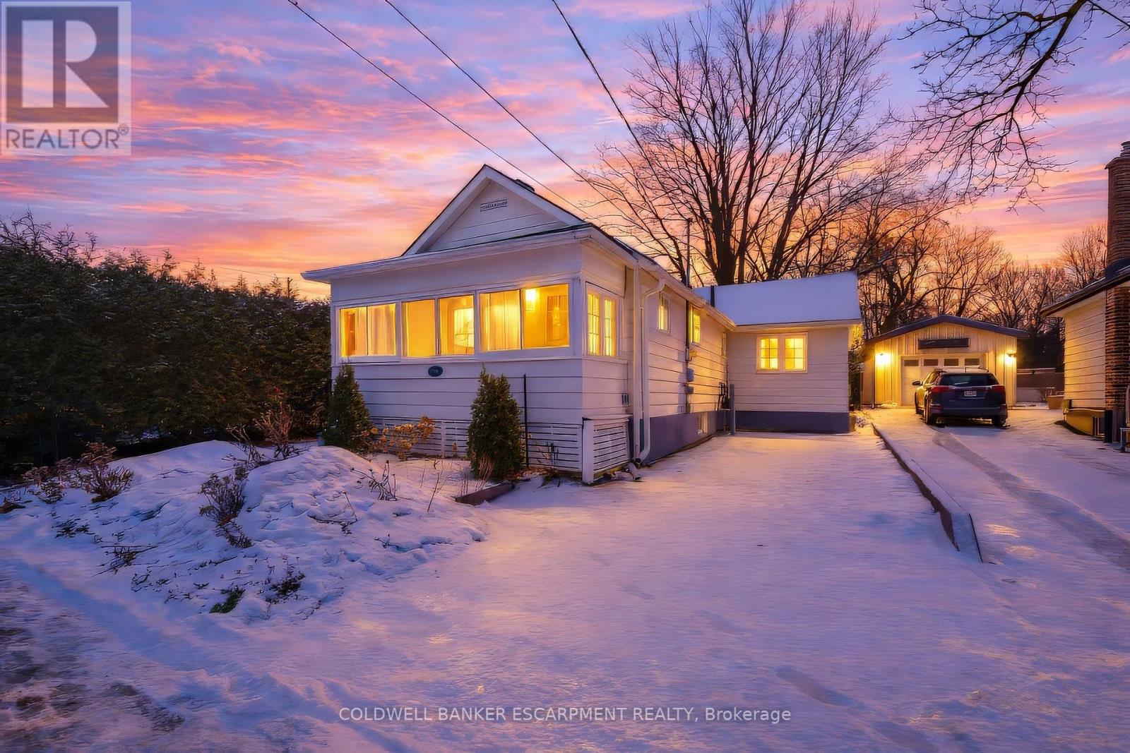 14 LAURINE AVENUE, Guelph, Ontario