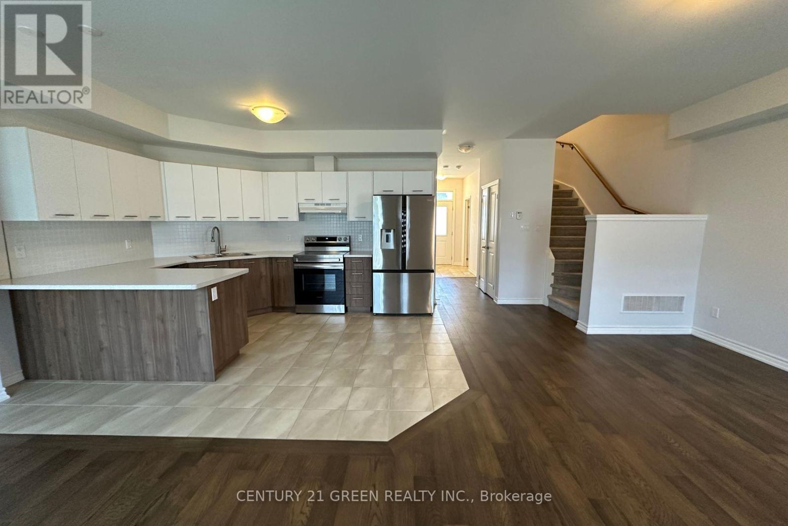 163 Rosie Street, Blue Mountains, Ontario  N0H 1J0 - Photo 5 - X12719092