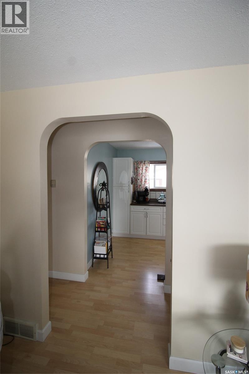 644 1st Street W, Shaunavon, Saskatchewan  S0N 2M0 - Photo 15 - SK027214