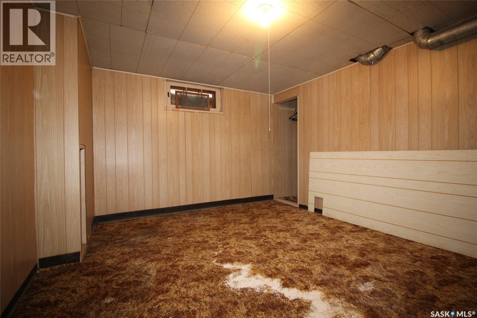 644 1st Street W, Shaunavon, Saskatchewan  S0N 2M0 - Photo 19 - SK027214