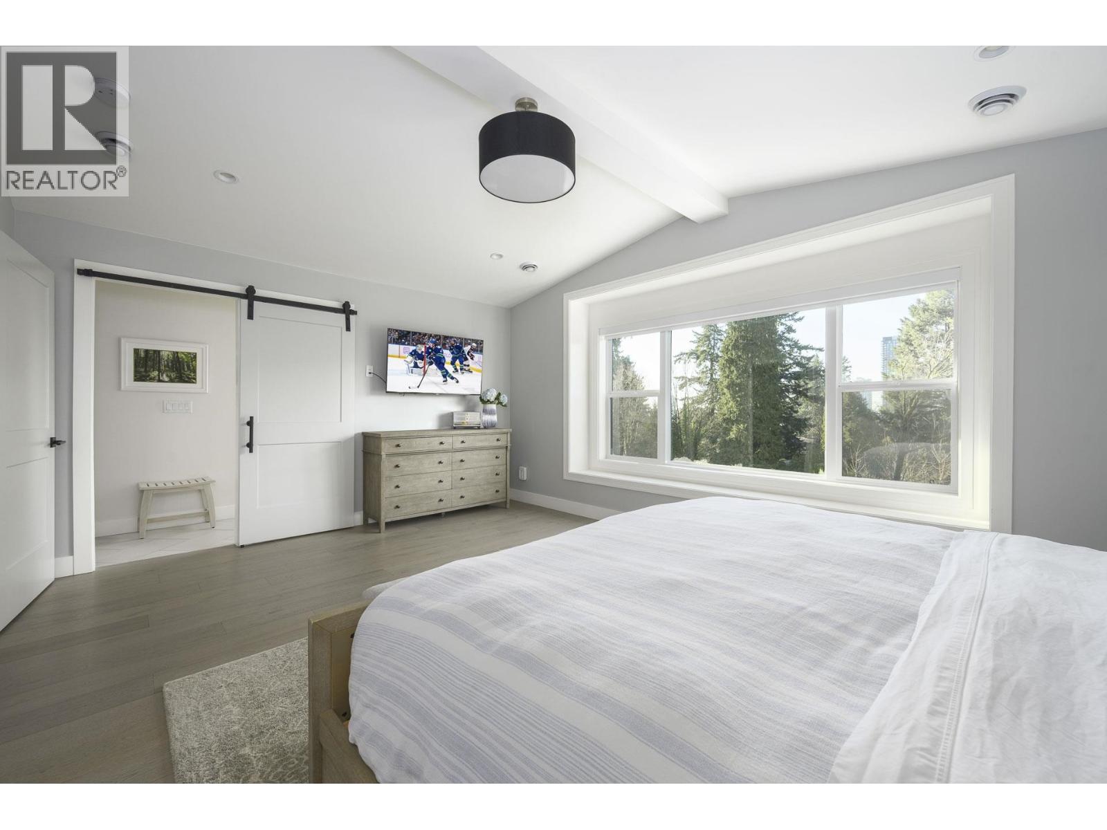 702 Robinson Street, Coquitlam, British Columbia  V3J 2W9 - Photo 14 - R3081841