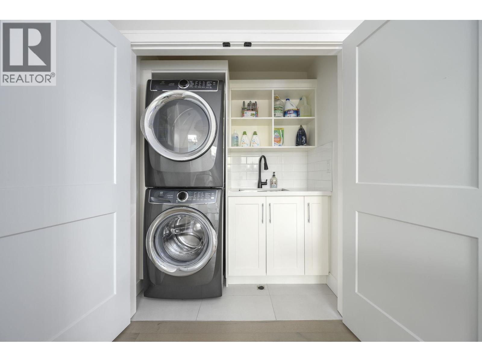 702 Robinson Street, Coquitlam, British Columbia  V3J 2W9 - Photo 22 - R3081841