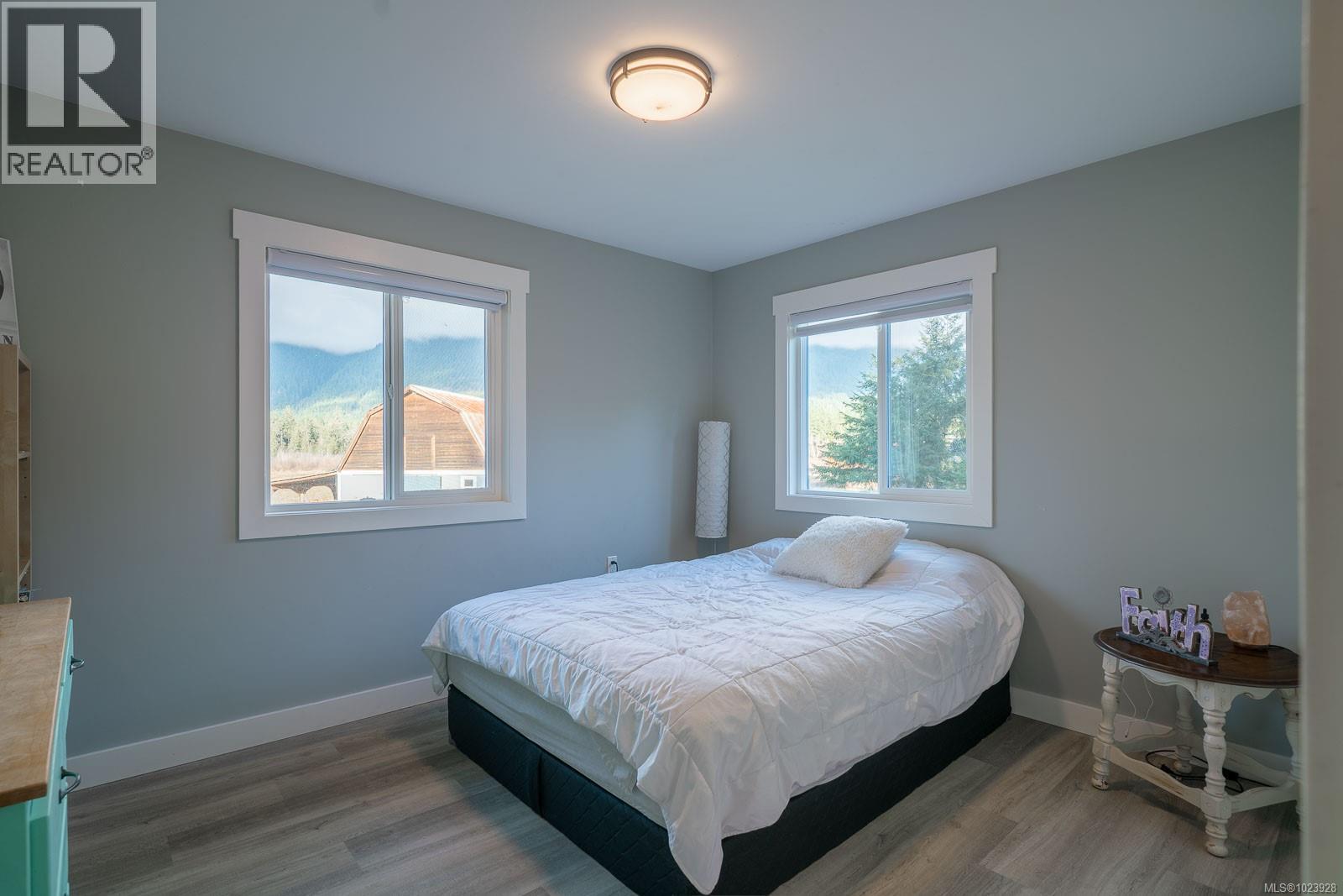 7801-7807 Beaver Creek Rd, Port Alberni, British Columbia  V9Y 8N3 - Photo 16 - 1023928