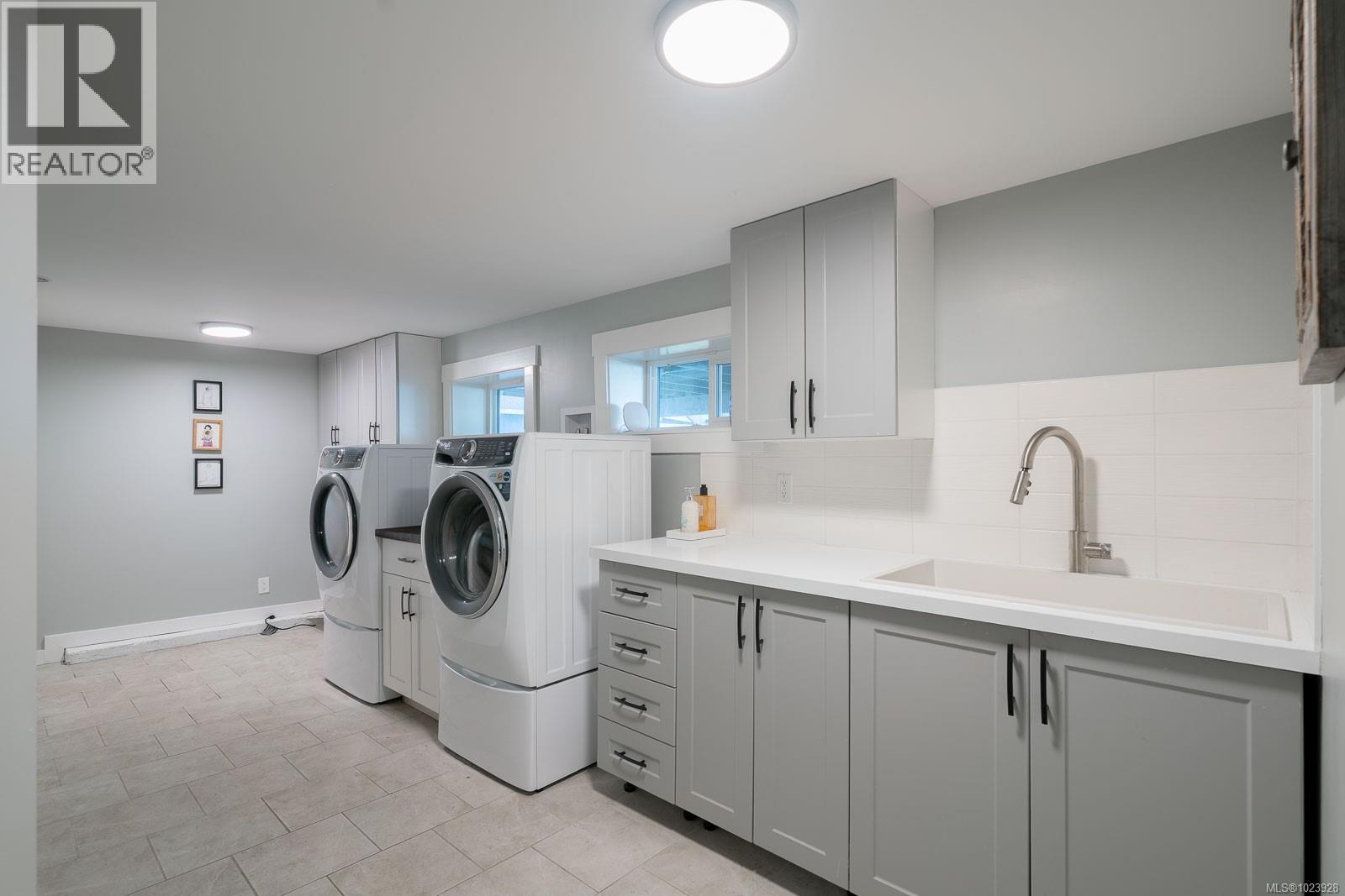 7801-7807 Beaver Creek Rd, Port Alberni, British Columbia  V9Y 8N3 - Photo 21 - 1023928