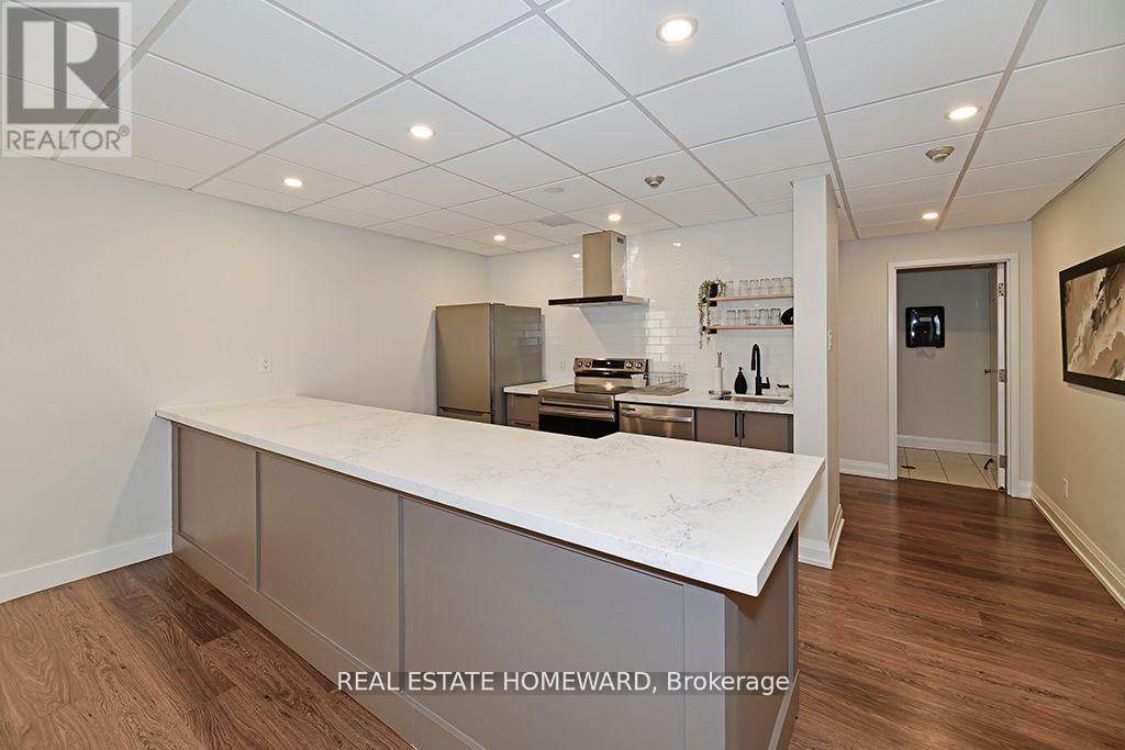 1002 - 4 Park Vista, Toronto, Ontario  M4B 3M8 - Photo 11 - E12675924