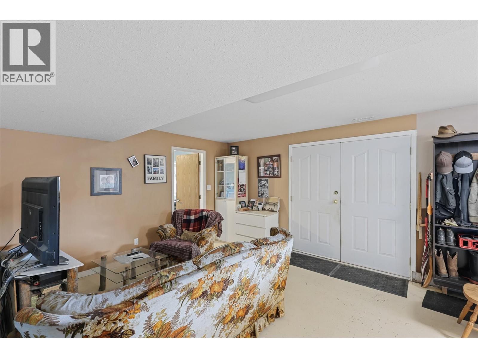 5849 Buckhorn Road, Kamloops, British Columbia  V1S 2A5 - Photo 33 - 10373571