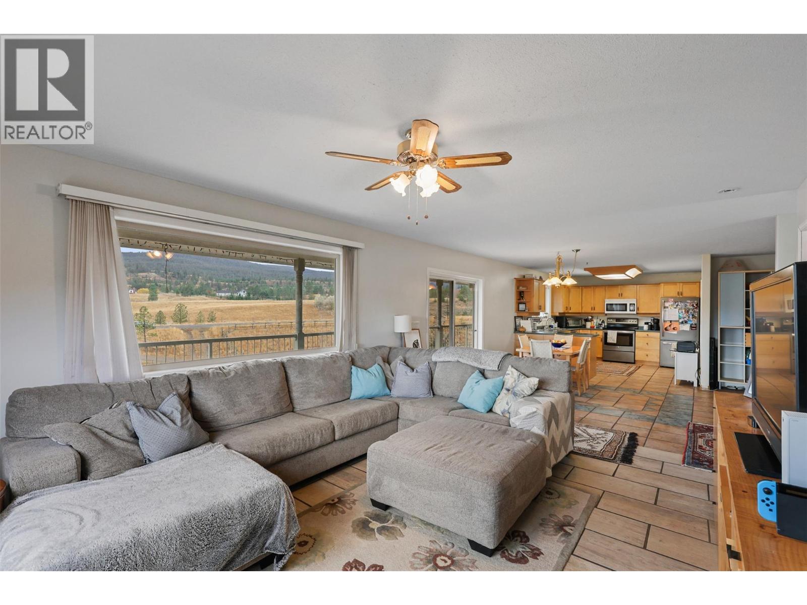 5849 Buckhorn Road, Kamloops, British Columbia  V1S 2A5 - Photo 8 - 10373571