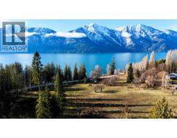 12608 Highway 3A Highway Lot# Parcel C, boswell, British Columbia
