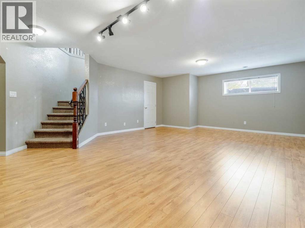 996 2 Avenue W, Cardston, Alberta  T0K 0K0 - Photo 25 - A2243990