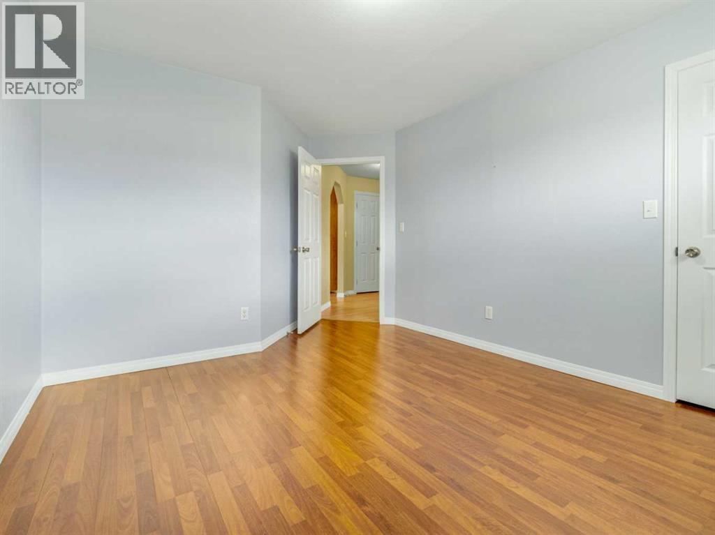 996 2 Avenue W, Cardston, Alberta  T0K 0K0 - Photo 35 - A2243990