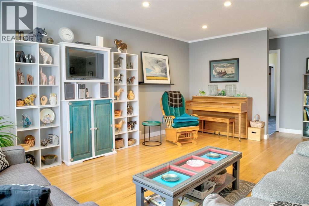 135 5 Avenue E, Cardston, Alberta  T0K 0K0 - Photo 17 - A2279743