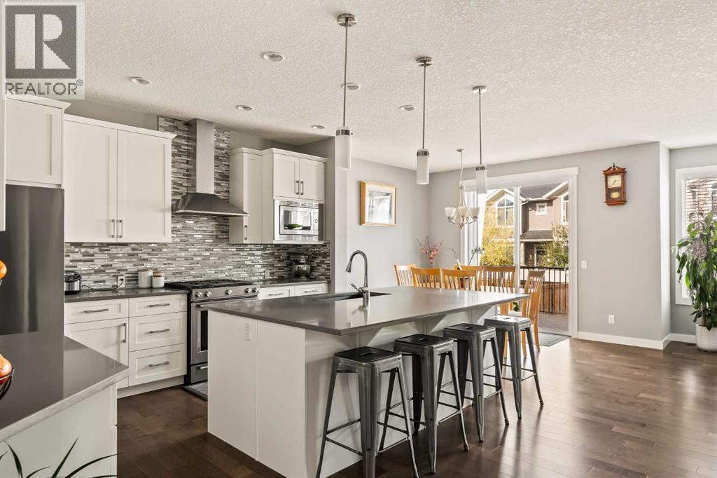 313 Evansglen Drive Nw, Calgary, Alberta  T3P 0X7 - Photo 9 - A2277909