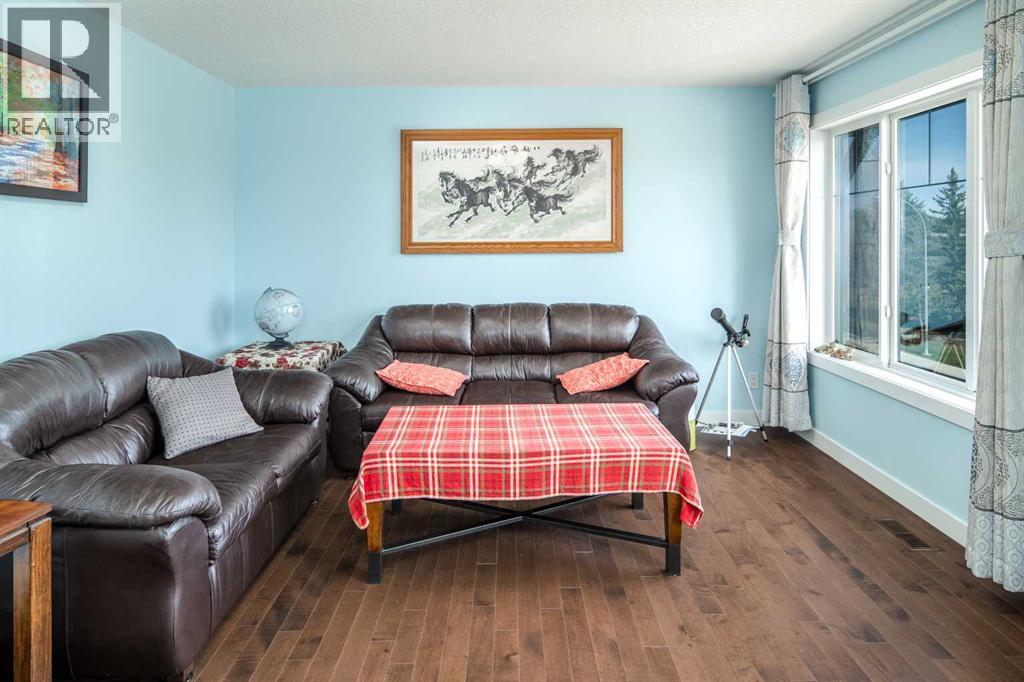 767 Shawnee Drive Sw, Calgary, Alberta  T2Y 1V6 - Photo 33 - A2279140