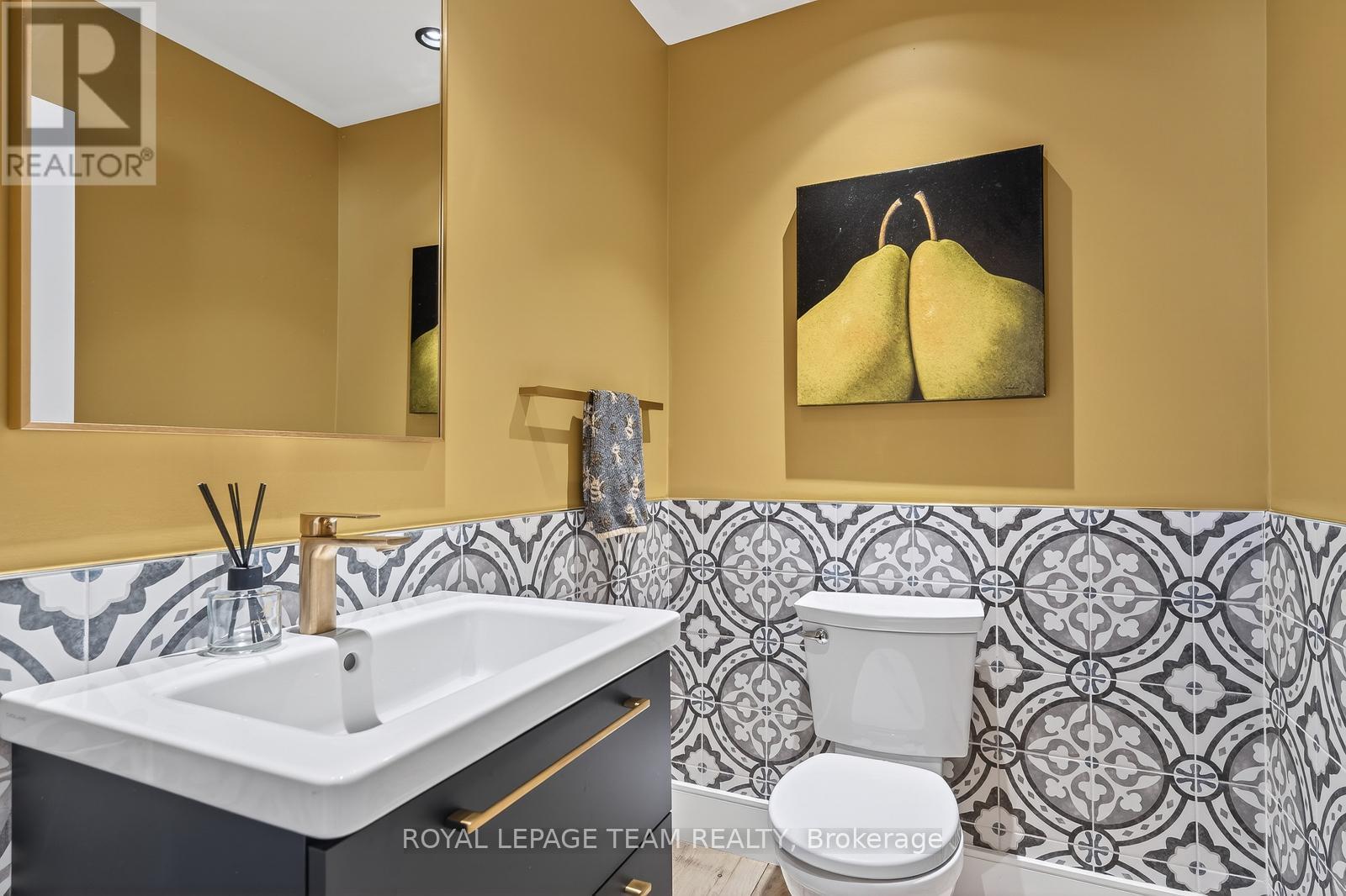 877 Huntmar Drive, Ottawa, Ontario  K0A 1L0 - Photo 11 - X12719132