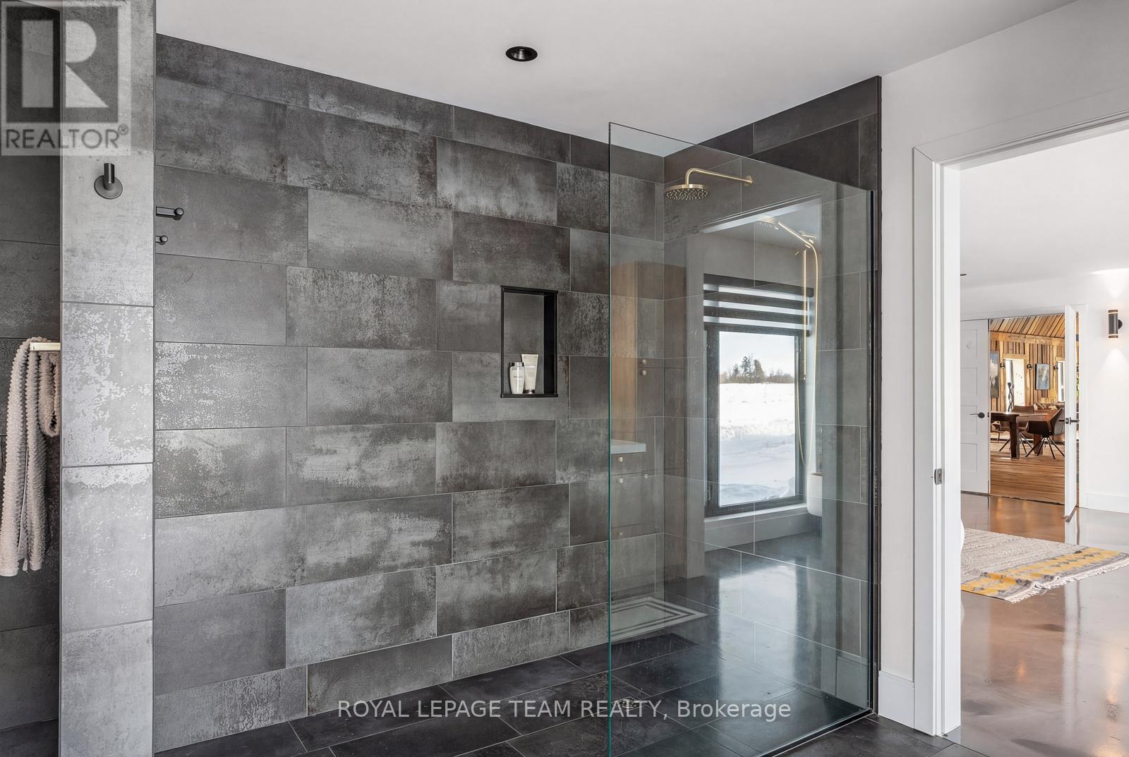 877 Huntmar Drive, Ottawa, Ontario  K0A 1L0 - Photo 27 - X12719132