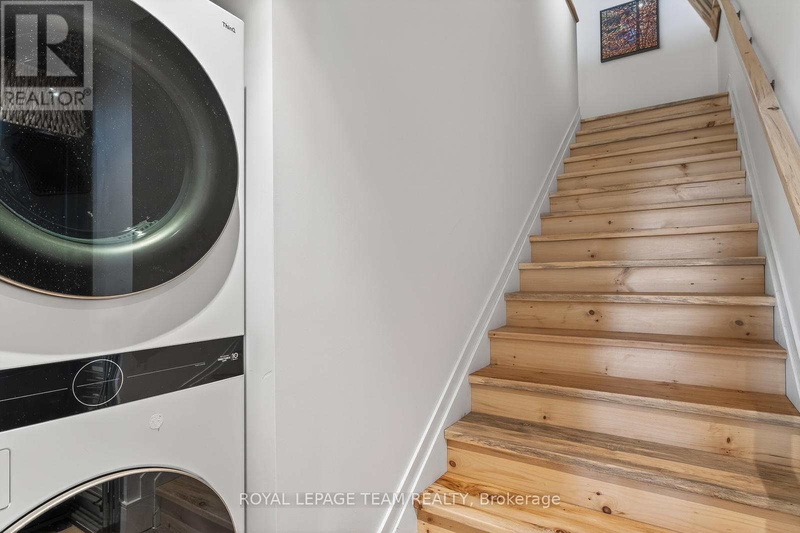 877 Huntmar Drive, Ottawa, Ontario  K0A 1L0 - Photo 29 - X12719132