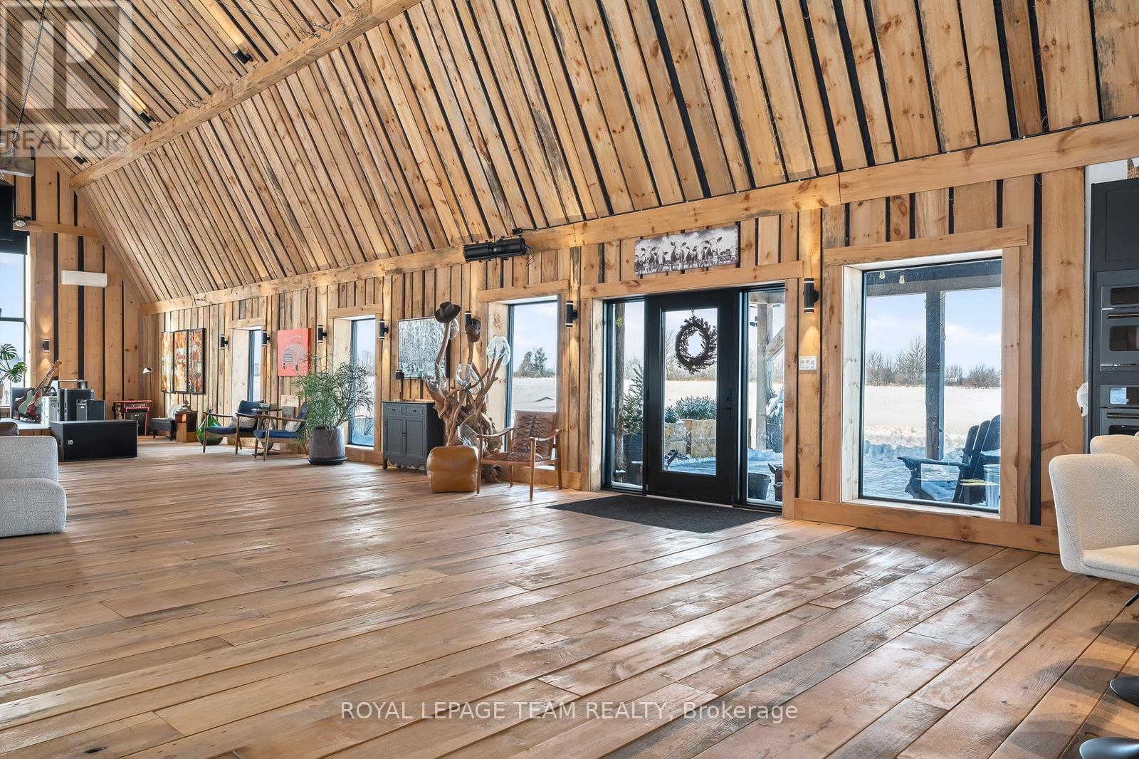 877 Huntmar Drive, Ottawa, Ontario  K0A 1L0 - Photo 3 - X12719132