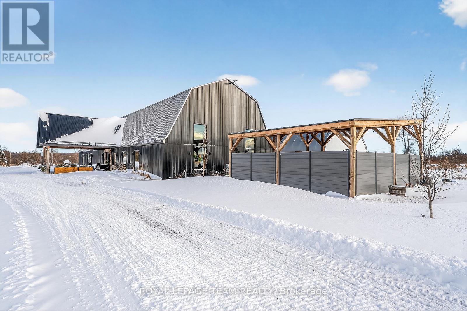 877 Huntmar Drive, Ottawa, Ontario  K0A 1L0 - Photo 38 - X12719132