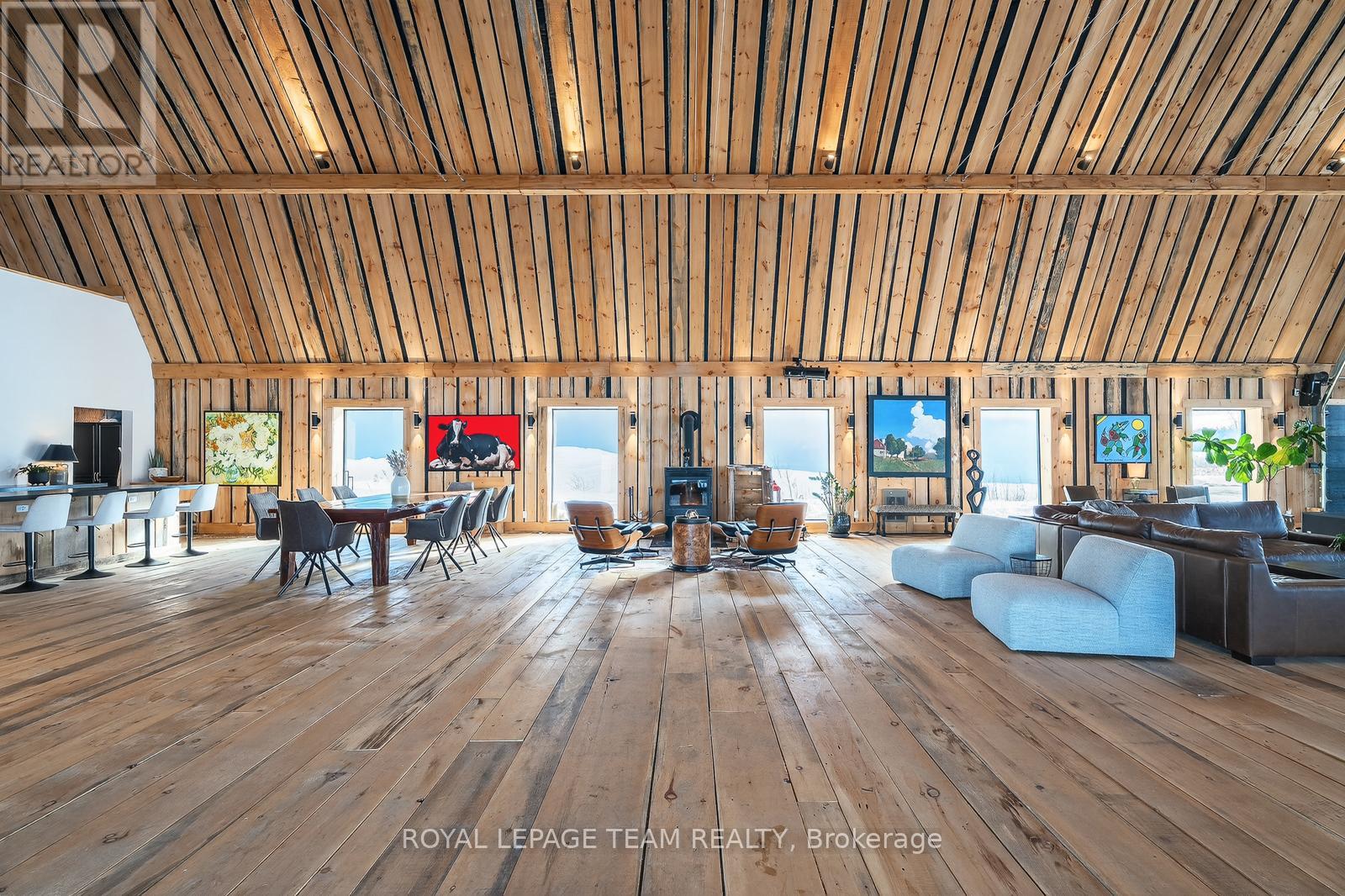 877 Huntmar Drive, Ottawa, Ontario  K0A 1L0 - Photo 4 - X12719132