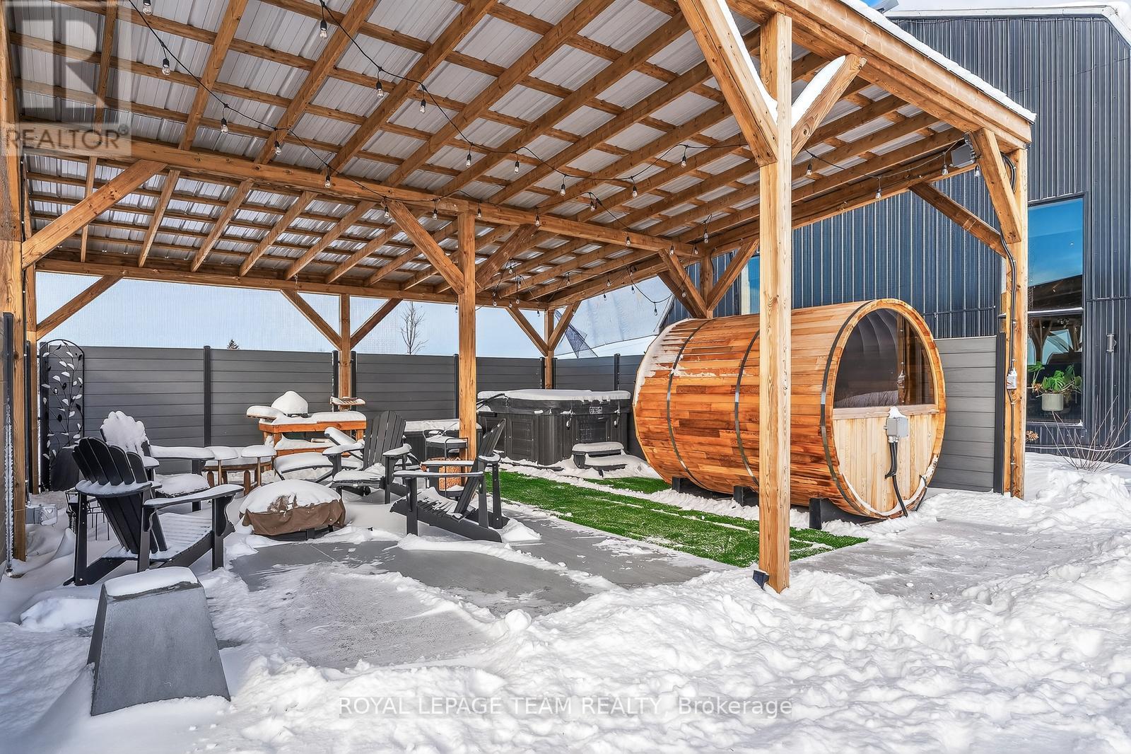 877 Huntmar Drive, Ottawa, Ontario  K0A 1L0 - Photo 40 - X12719132