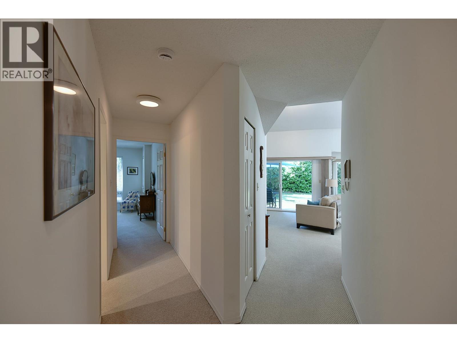 11 5761 Wharf Avenue, Sechelt, British Columbia  V0N 3A0 - Photo 12 - R3082073