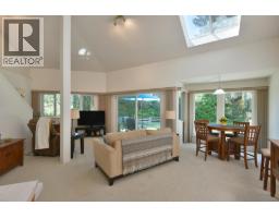 11 5761 WHARF AVENUE, Sechelt, British Columbia