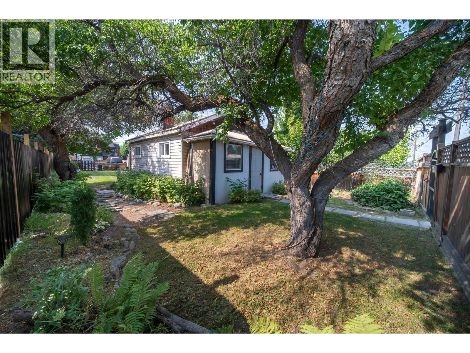 31 14th Avenue S, Cranbrook, British Columbia  V1C 2W8 - Photo 24 - 10373352