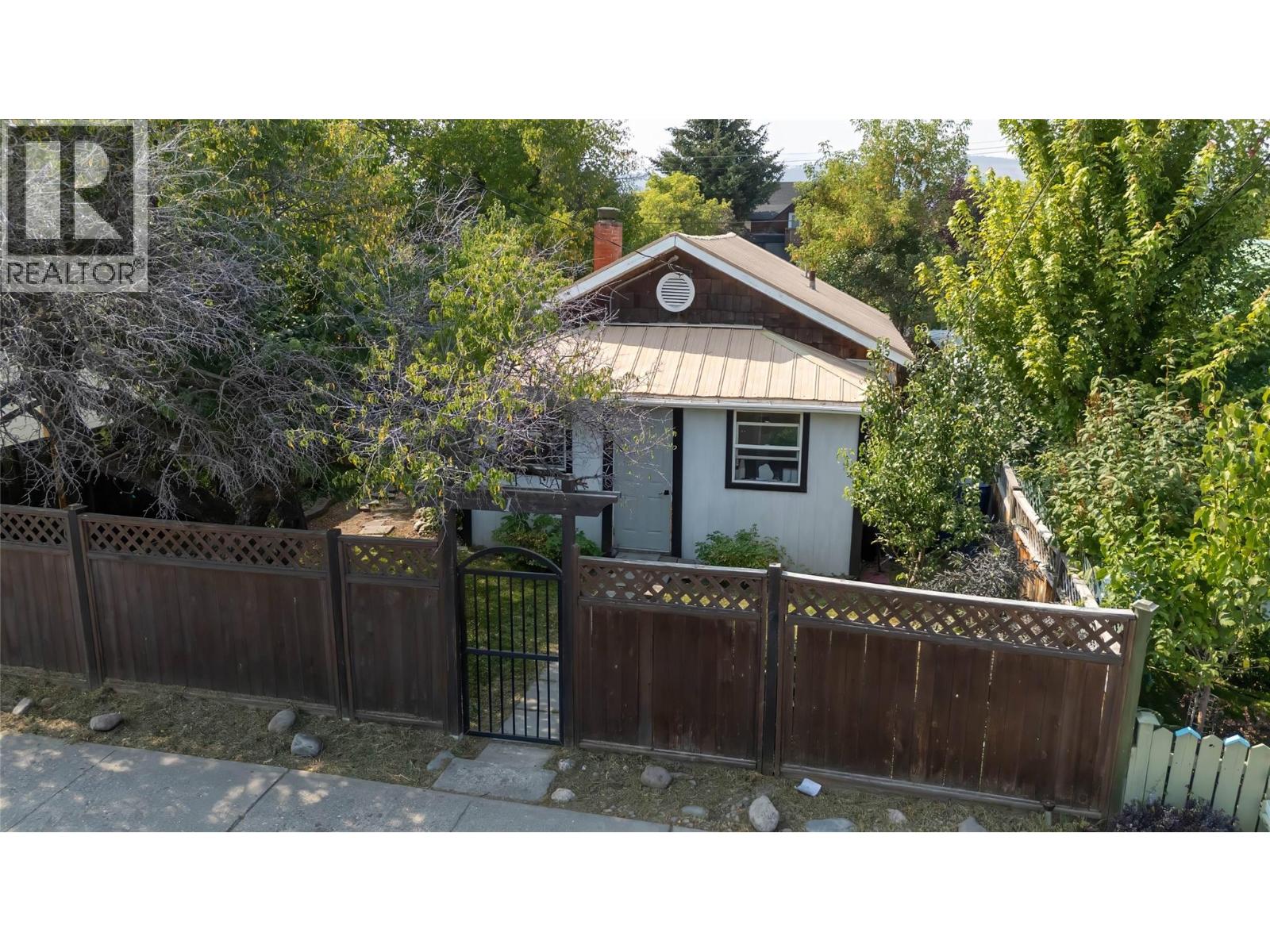 31 14th Avenue S, Cranbrook, British Columbia  V1C 2W8 - Photo 28 - 10373352