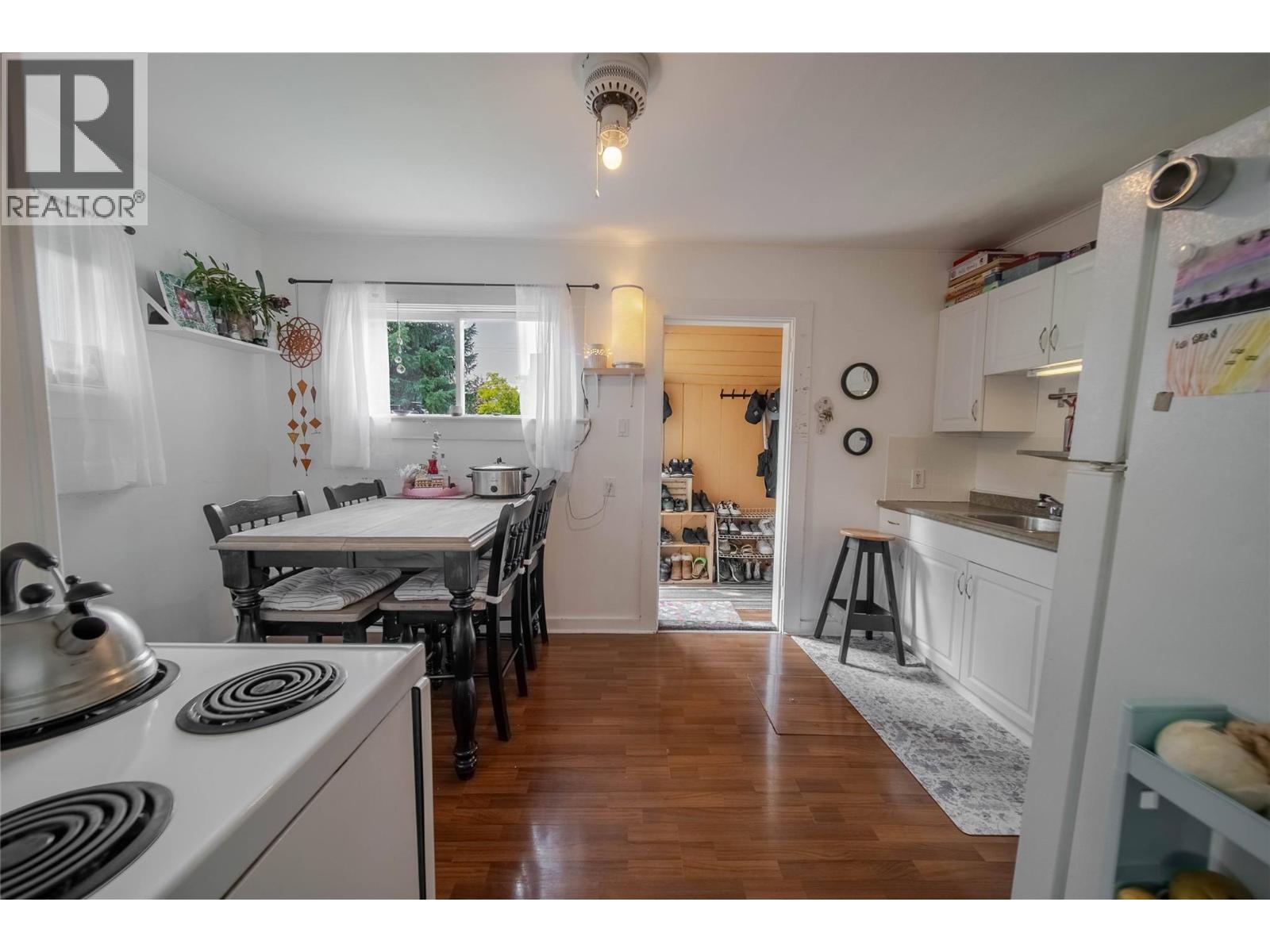 31 14th Avenue S, Cranbrook, British Columbia  V1C 2W8 - Photo 7 - 10373352