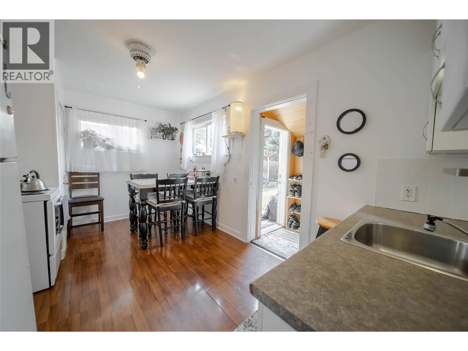 31 14th Avenue S, Cranbrook, British Columbia  V1C 2W8 - Photo 8 - 10373352