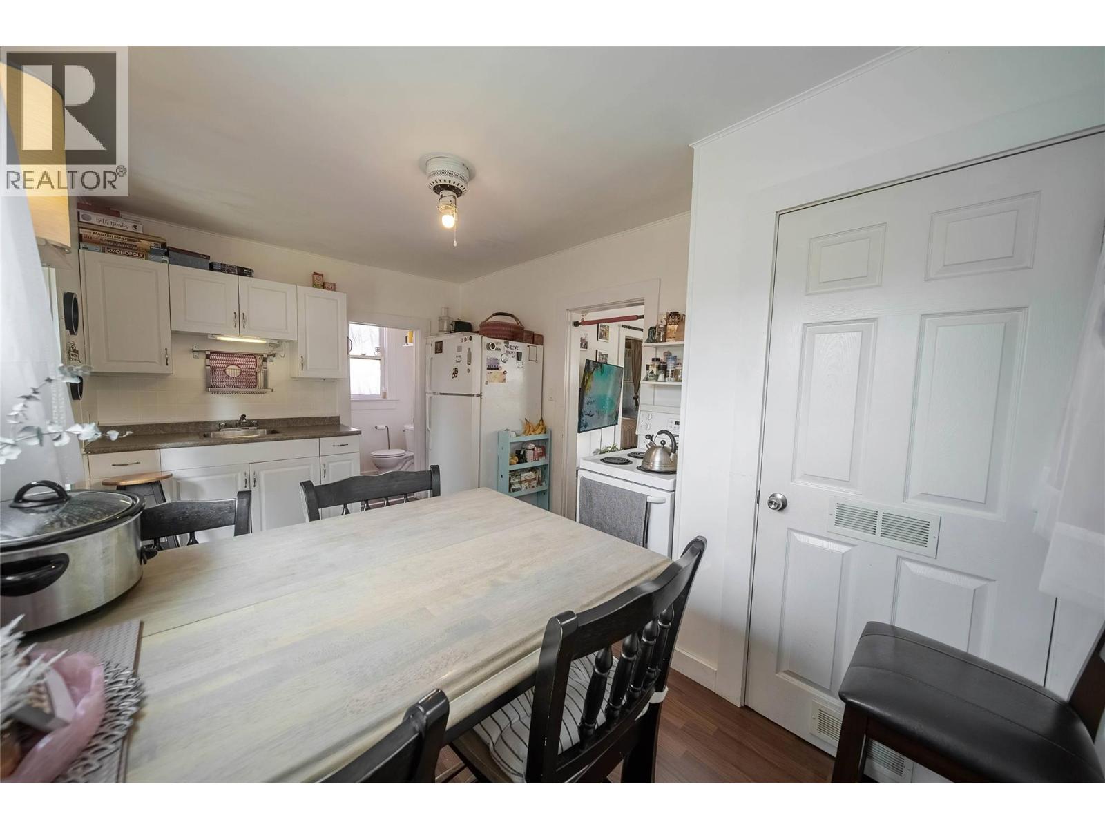 31 14th Avenue S, Cranbrook, British Columbia  V1C 2W8 - Photo 9 - 10373352