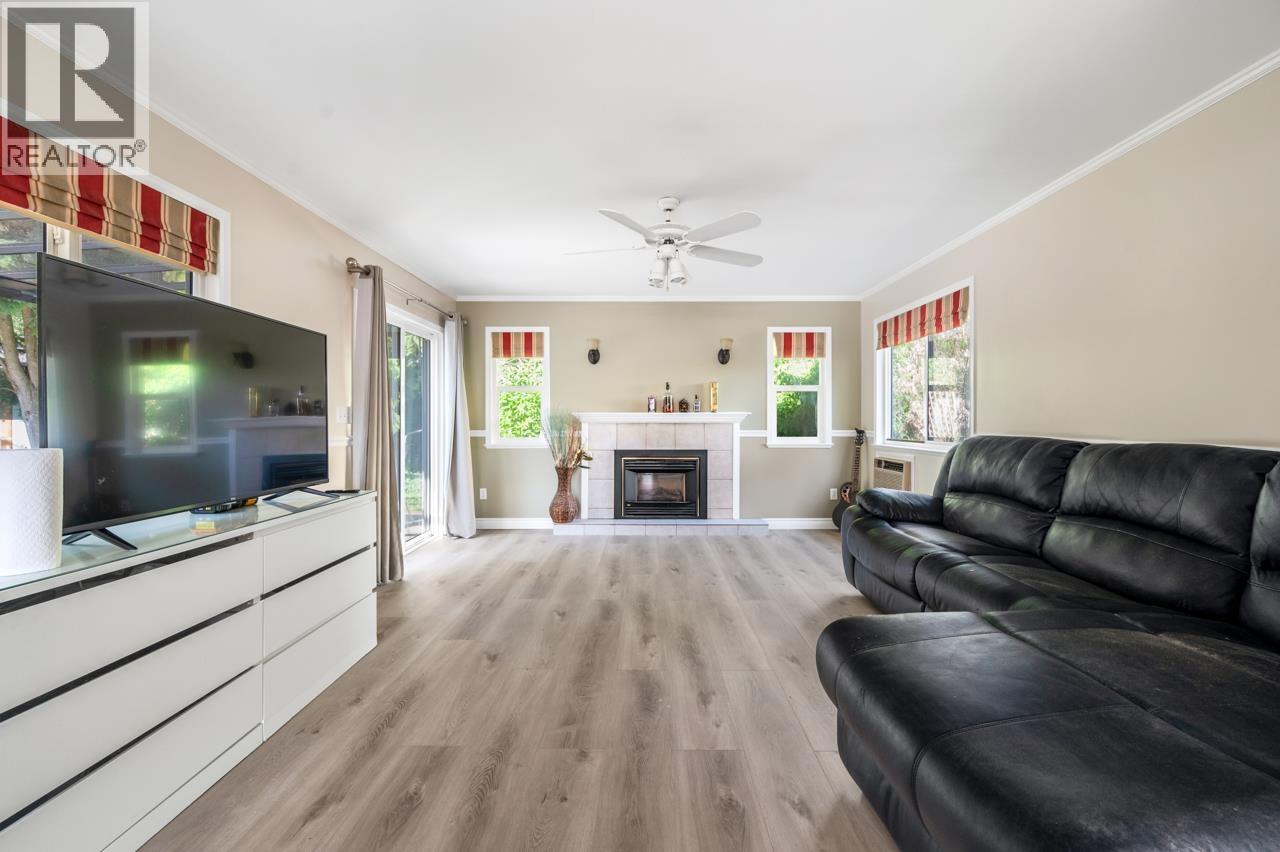 1861 Galer Way, Port Coquitlam, British Columbia  V3B 2R5 - Photo 2 - R3082053