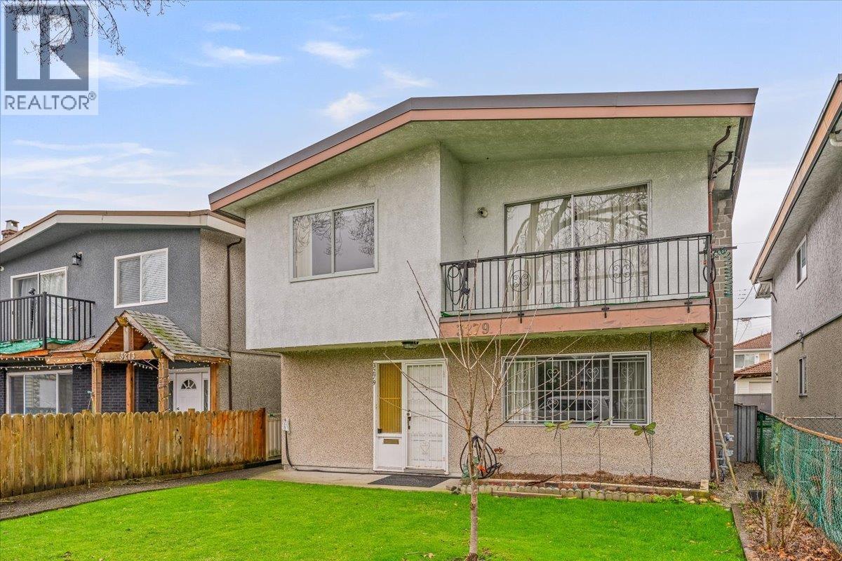 3279 PARKER STREET, Vancouver, British Columbia