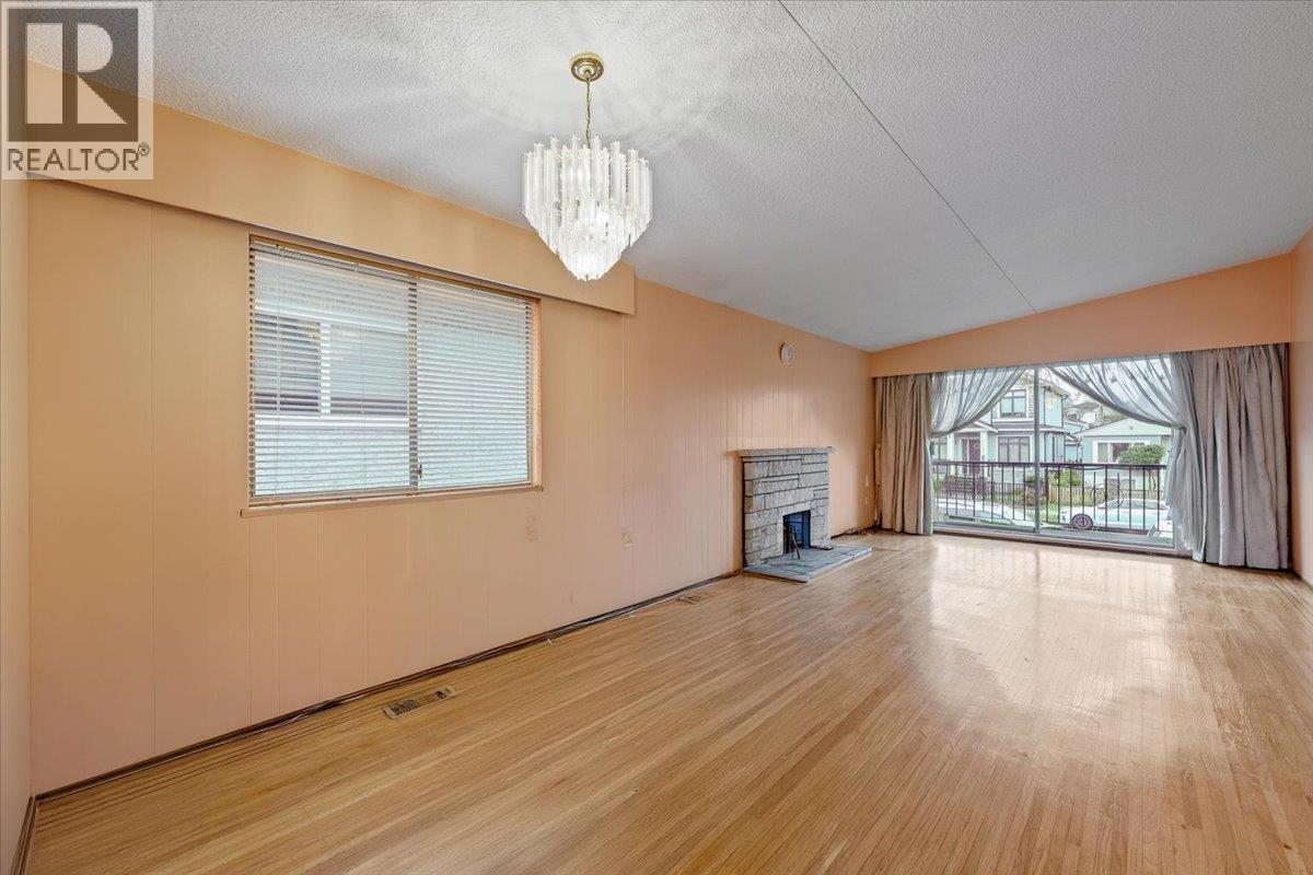 3279 Parker Street, Vancouver, British Columbia V5K 2V7 - Photo 13 - R3082067