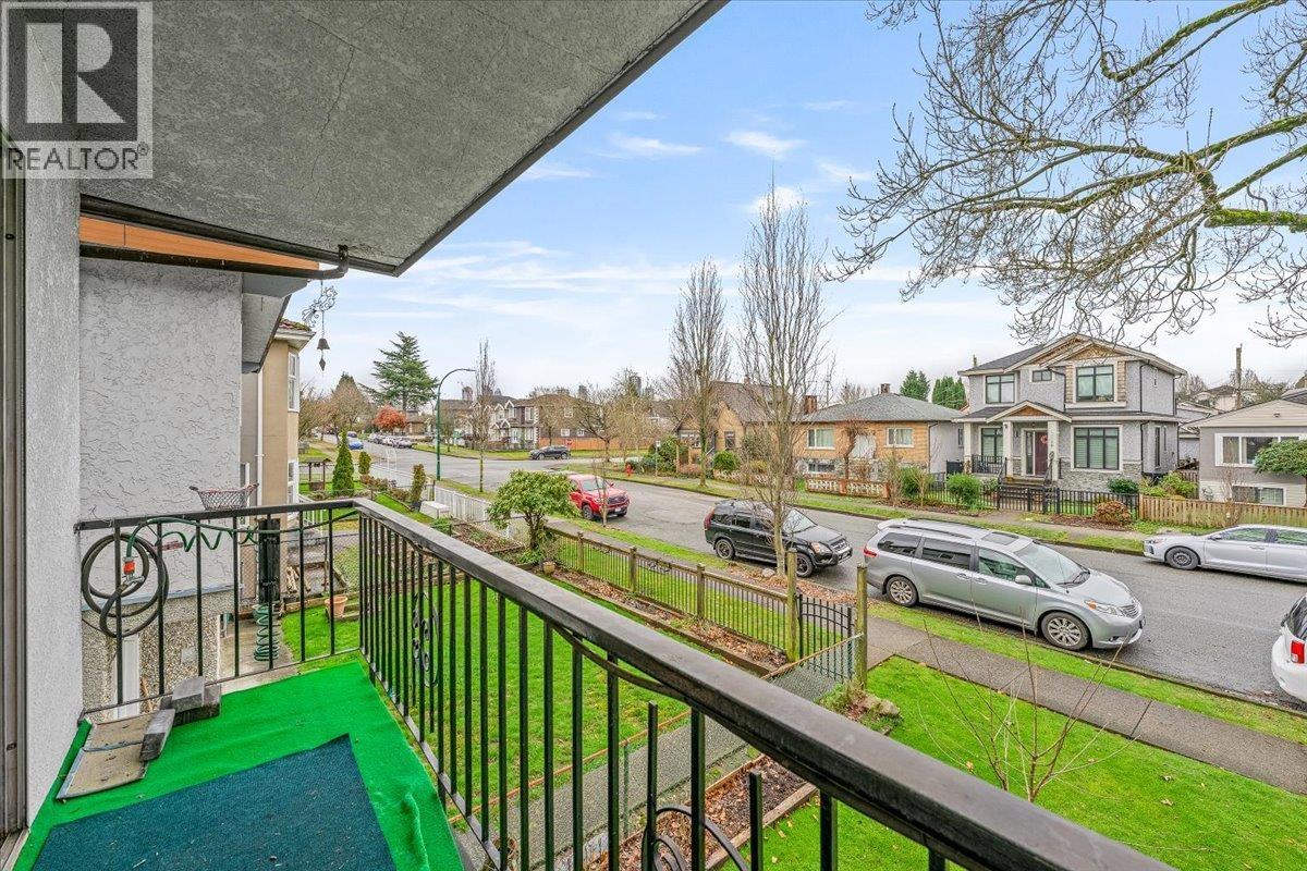 3279 Parker Street, Vancouver, British Columbia V5K 2V7 - Photo 17 - R3082067