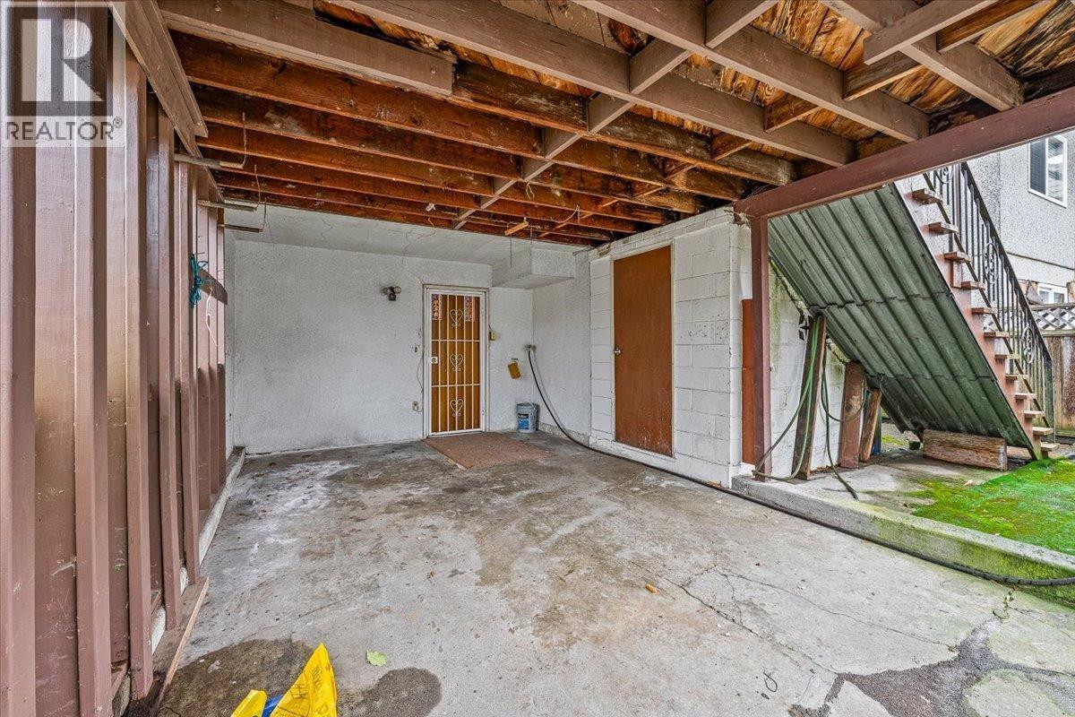 3279 Parker Street, Vancouver, British Columbia V5K 2V7 - Photo 36 - R3082067