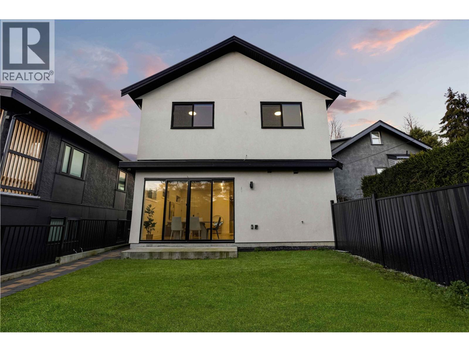 2666 E 8th Avenue, Vancouver, British Columbia  V5M 1W5 - Photo 5 - R3081828