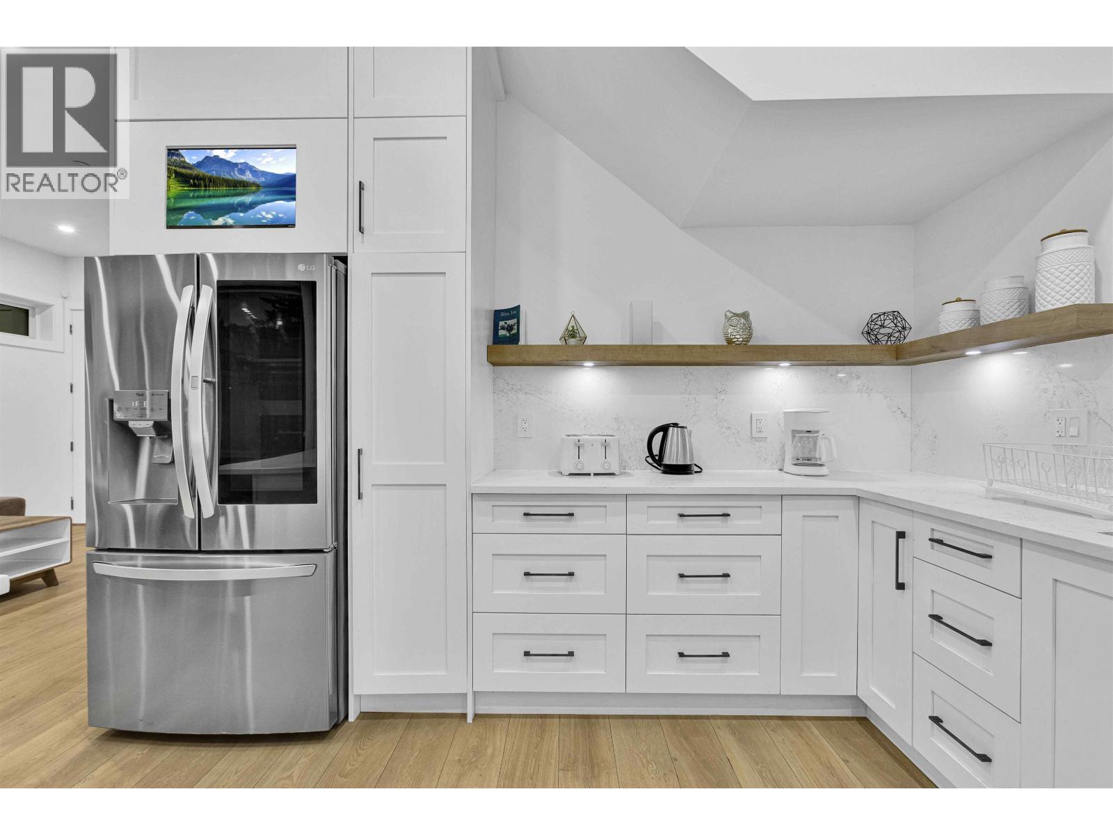 2666 E 8th Avenue, Vancouver, British Columbia  V5M 1W5 - Photo 15 - R3081828