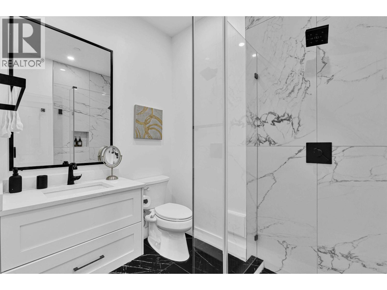 2666 E 8th Avenue, Vancouver, British Columbia  V5M 1W5 - Photo 16 - R3081828