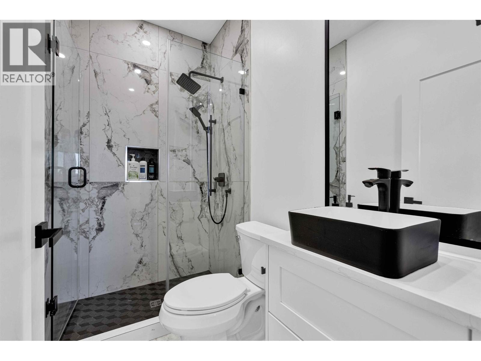 2666 E 8th Avenue, Vancouver, British Columbia  V5M 1W5 - Photo 20 - R3081828