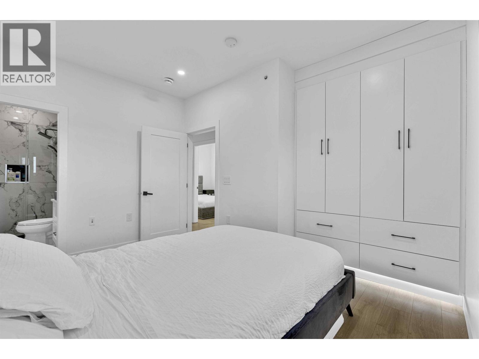 2666 E 8th Avenue, Vancouver, British Columbia  V5M 1W5 - Photo 19 - R3081828