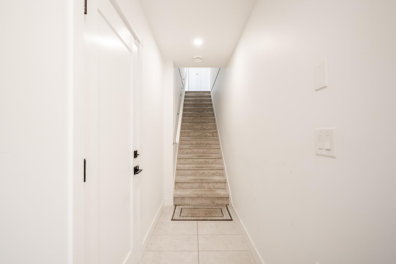 7 10527 155 Street, Surrey, British Columbia  V3R 0S1 - Photo 5 - R3081971