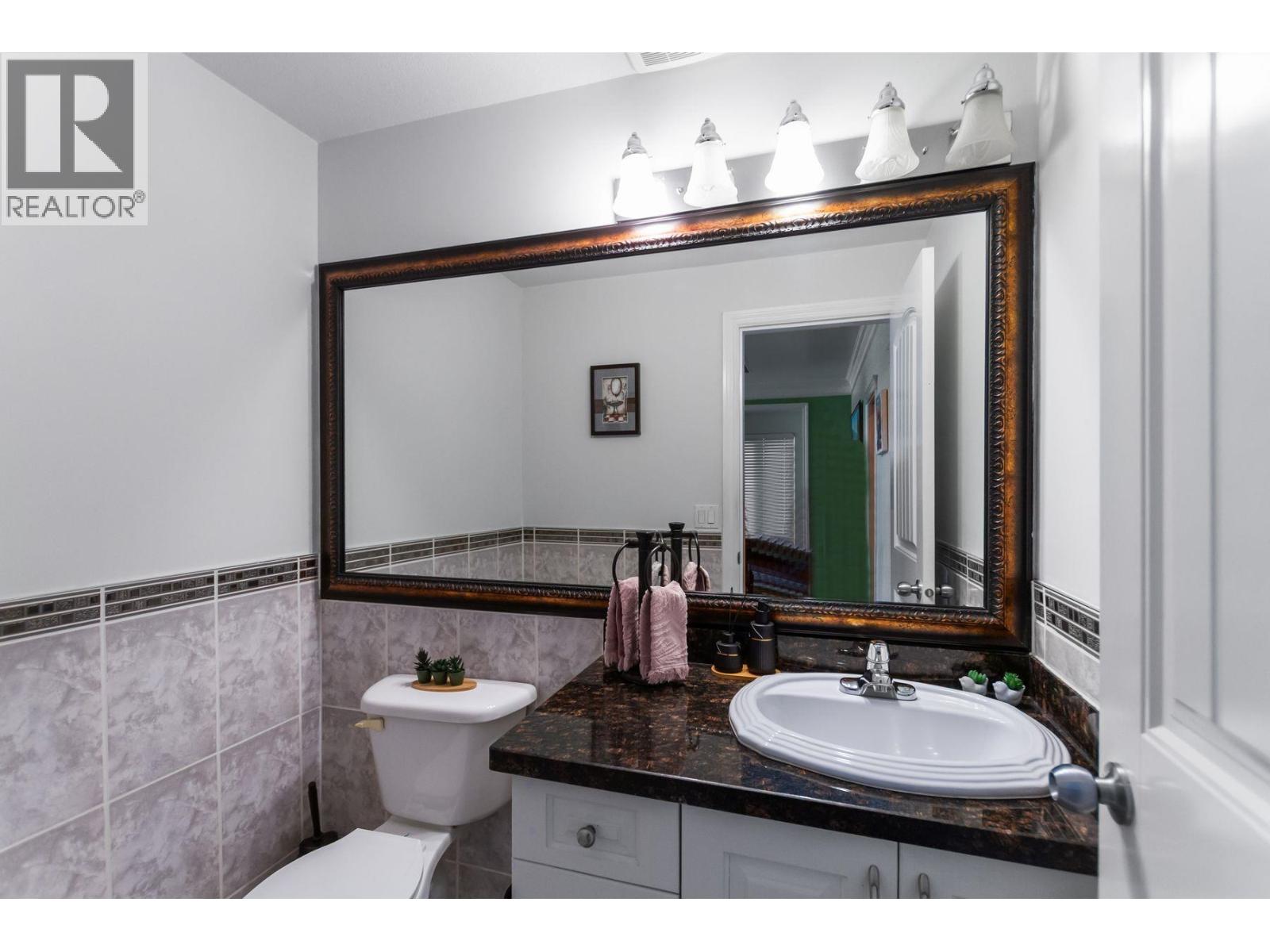 7751 Rosewood Street, Burnaby, British Columbia  V5E 2H2 - Photo 21 - R3082008