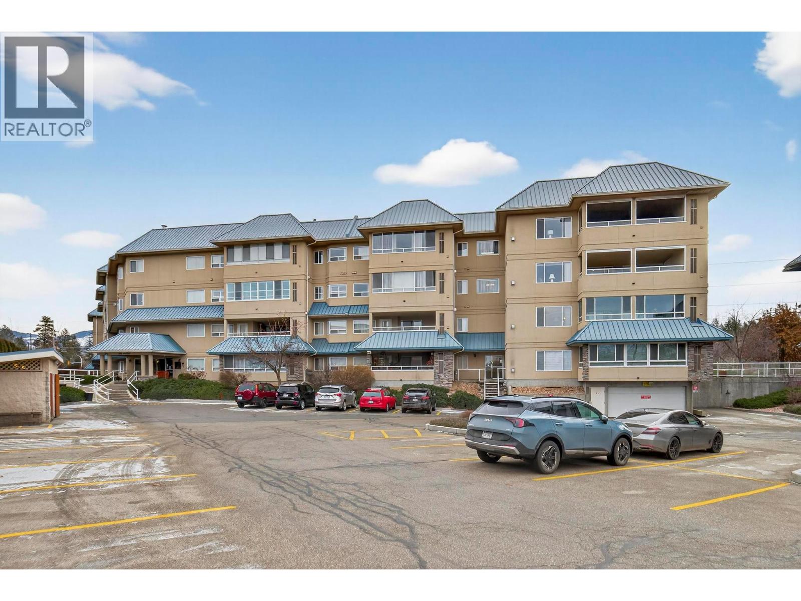 1961 Durnin Road Unit# 211, Kelowna, British Columbia  V1X 7Z6 - Photo 2 - 10373560